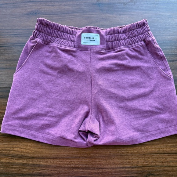 Bombshell CLOUD COMFORT SHORTS - Picture 3 of 7